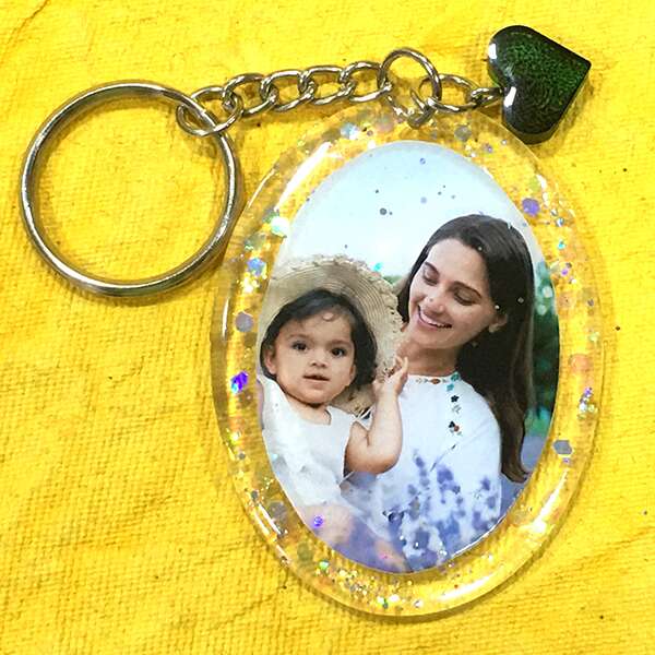 Customised resin keychains