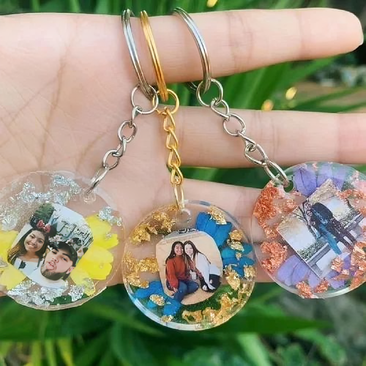Customised resin keychains